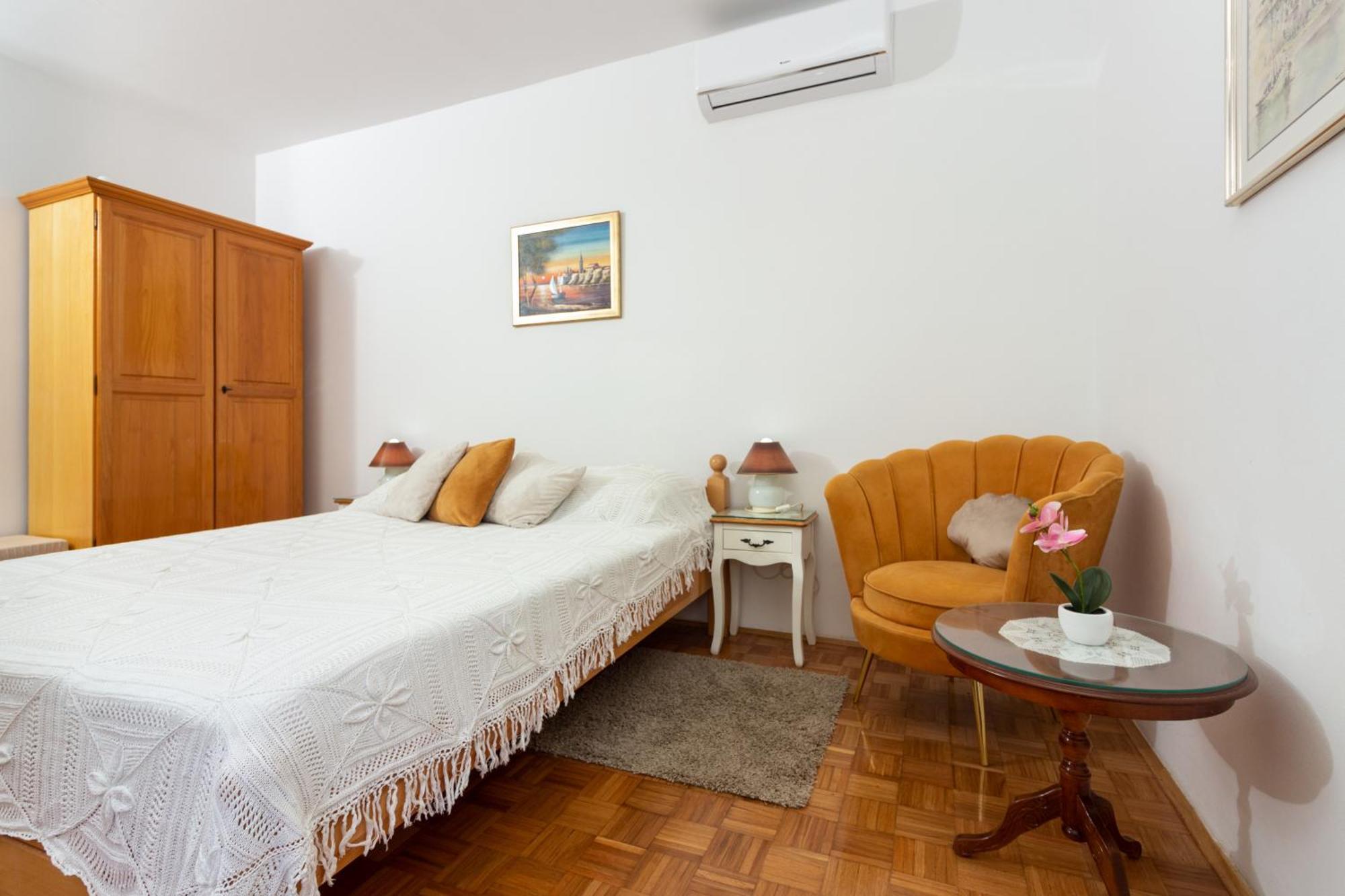 Apartment Cordis